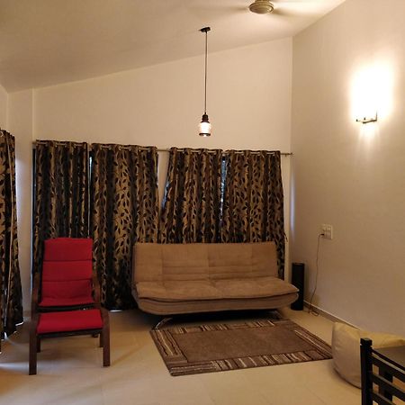 Chalet Casa Amor, Perfect Home Amidst Tranquility Karjat Kültér fotó