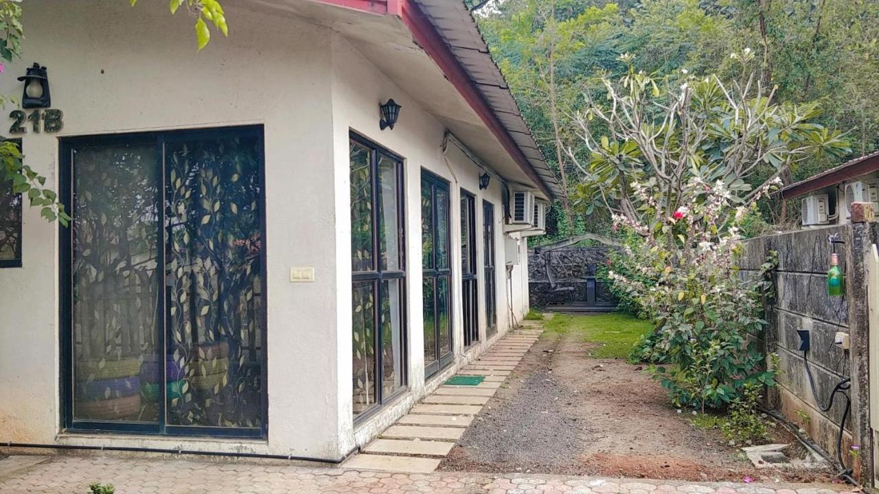 Chalet Casa Amor, Perfect Home Amidst Tranquility Karjat Kültér fotó